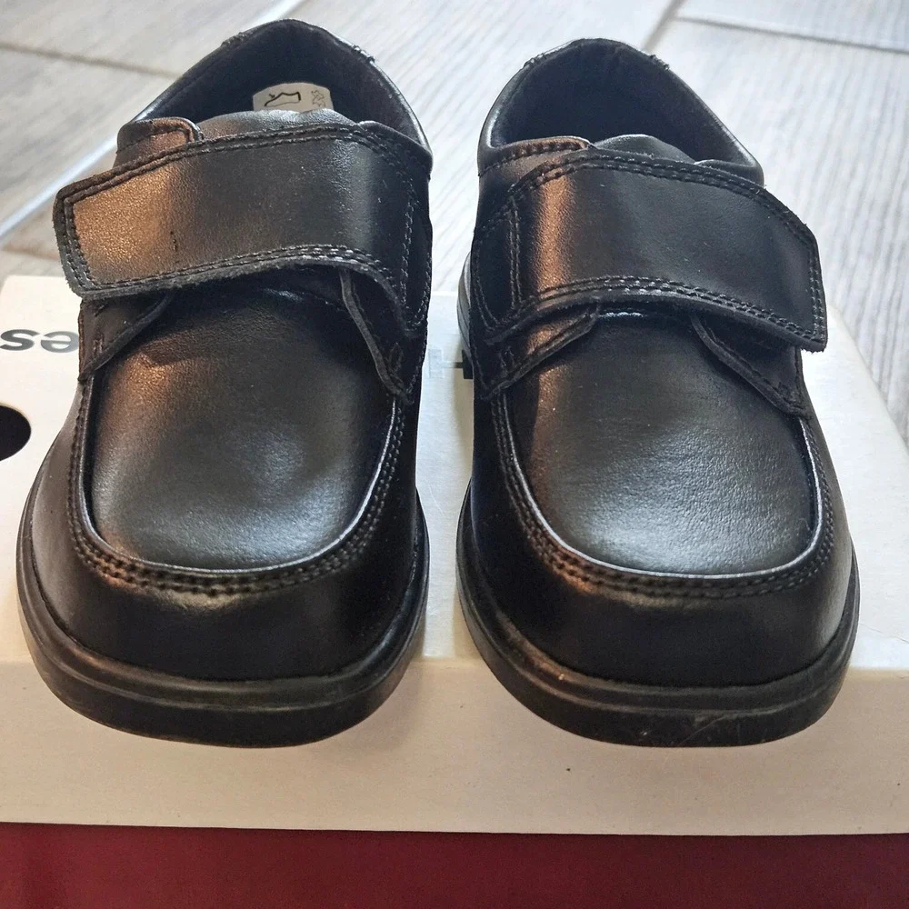 Hush Puppies Gavin Dress Shoes Kids 9M Black Leather Hook Loop Strap Moc Toe